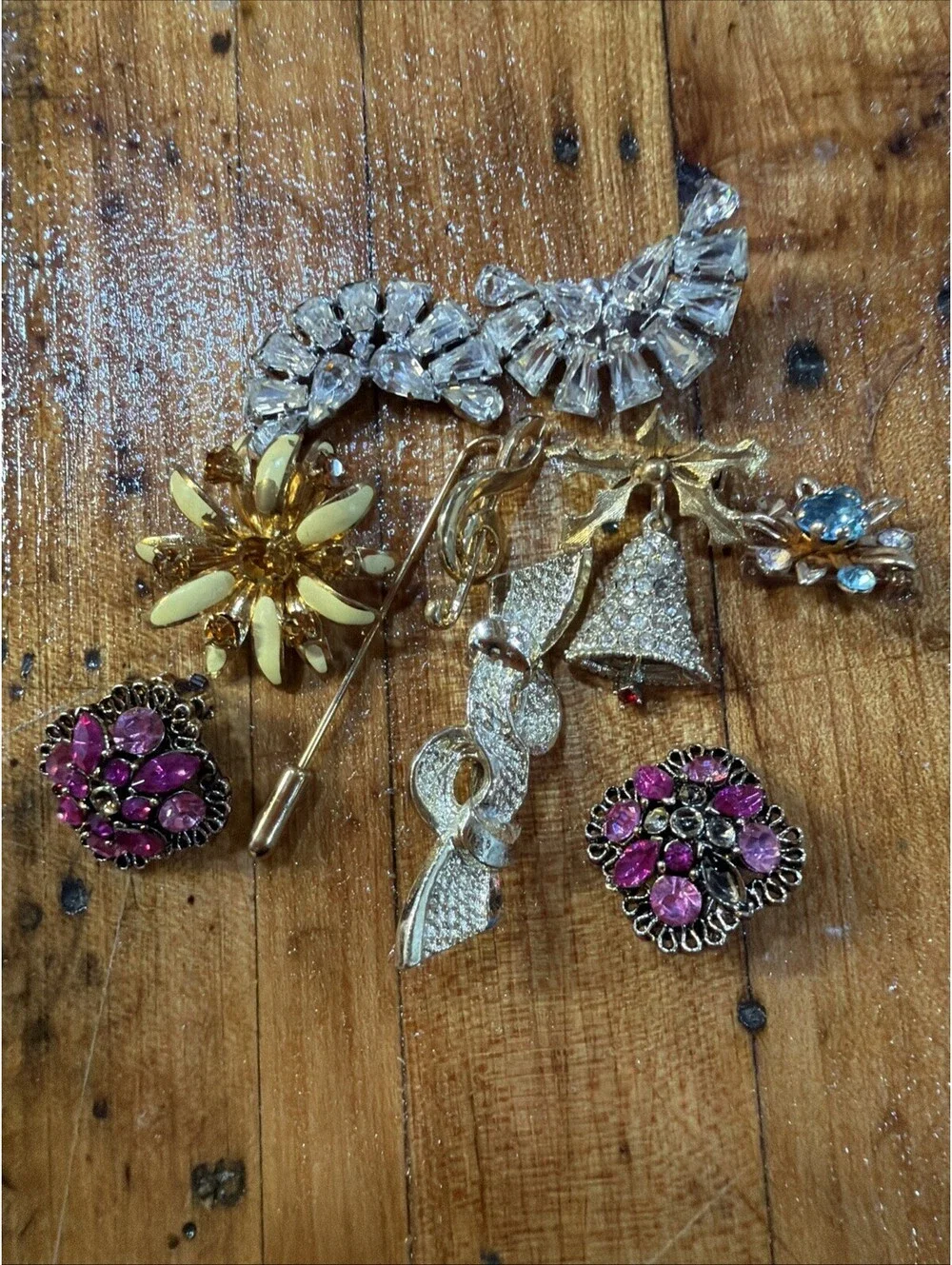 Vintage Beads Bubbles And Other Treasures Over A Pound #4